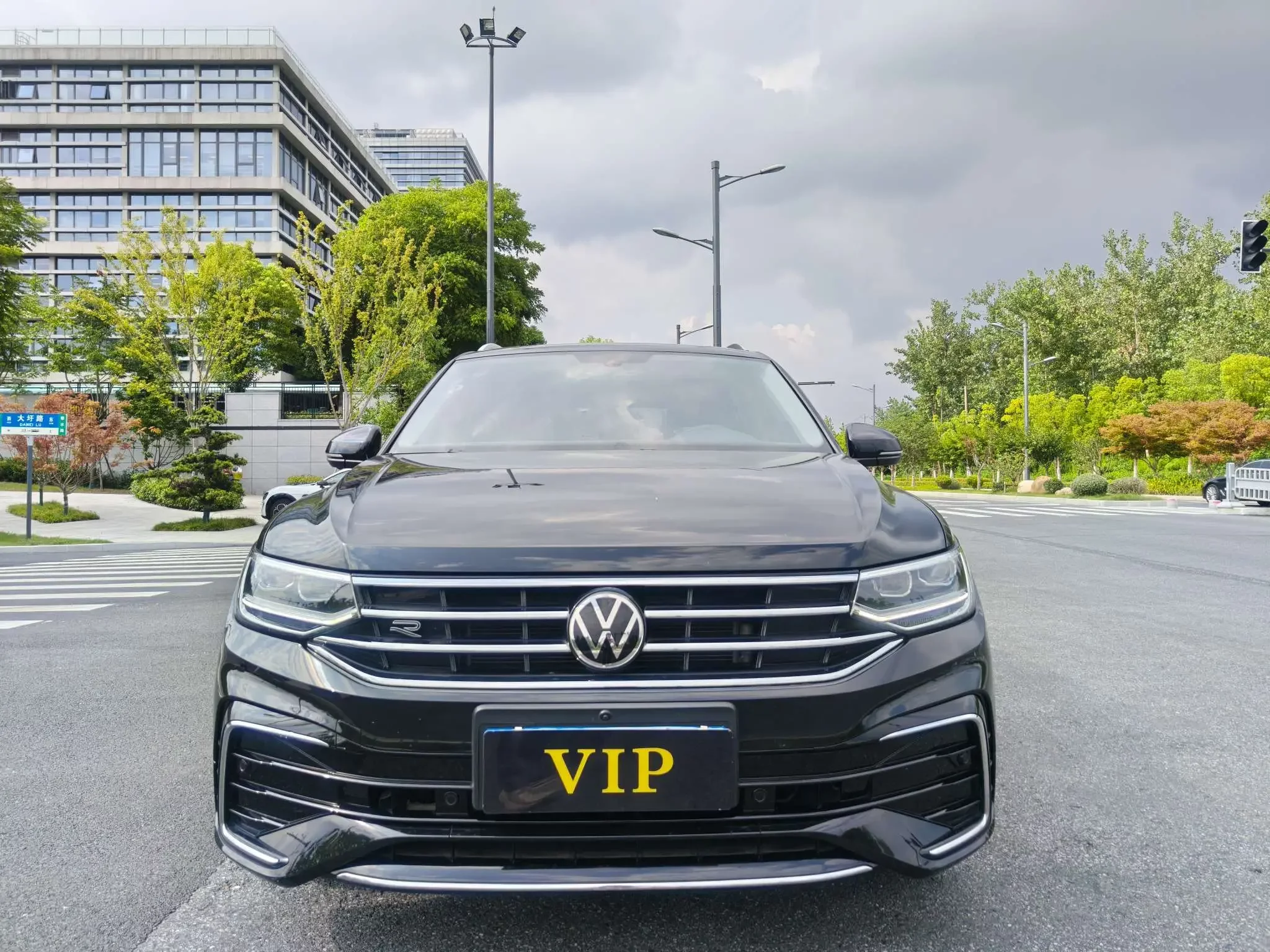 Volkswagen Tiguan L
