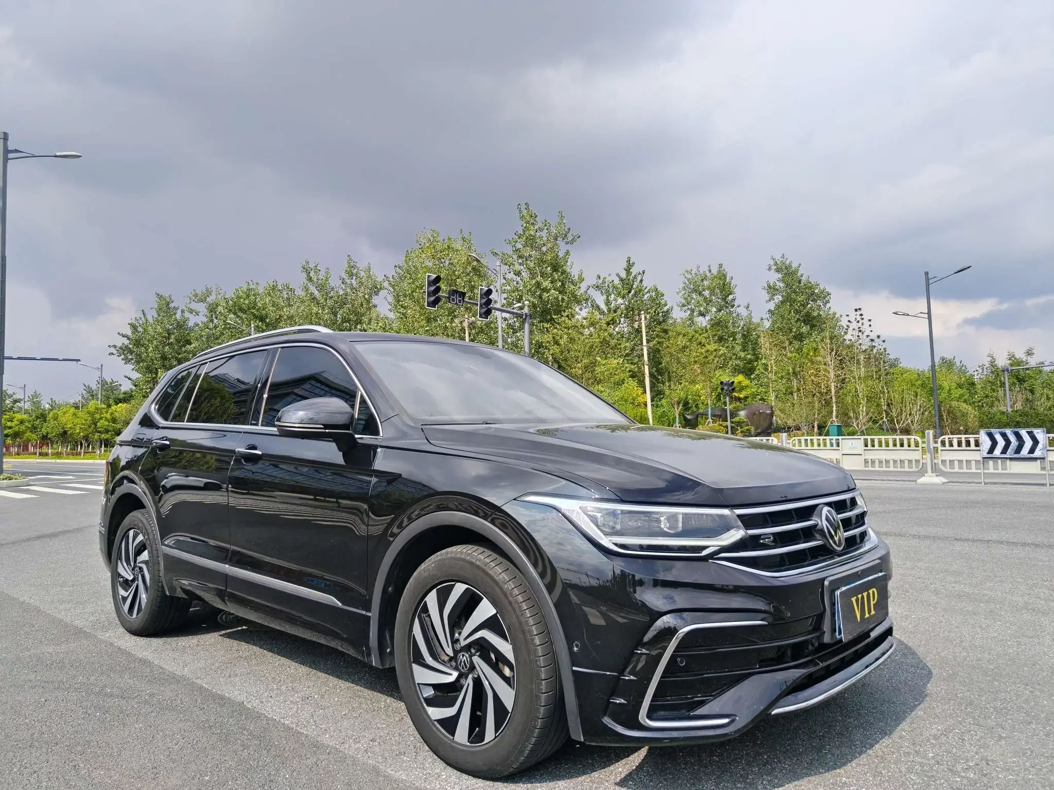 Volkswagen Tiguan L