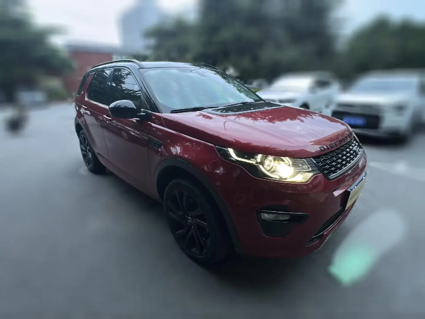 Land Rover Discover the magic