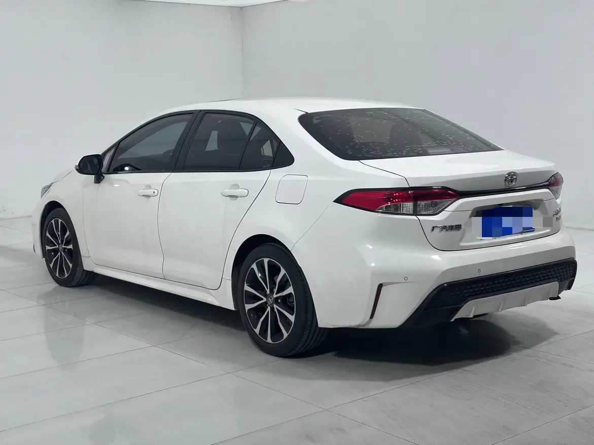 Toyota Levin (Lei Ling)