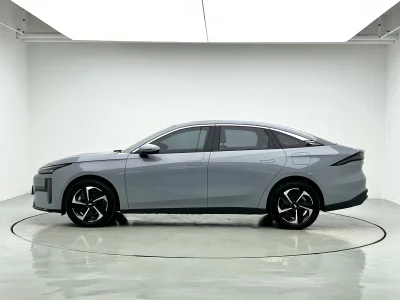 Geely Galaxy L6
