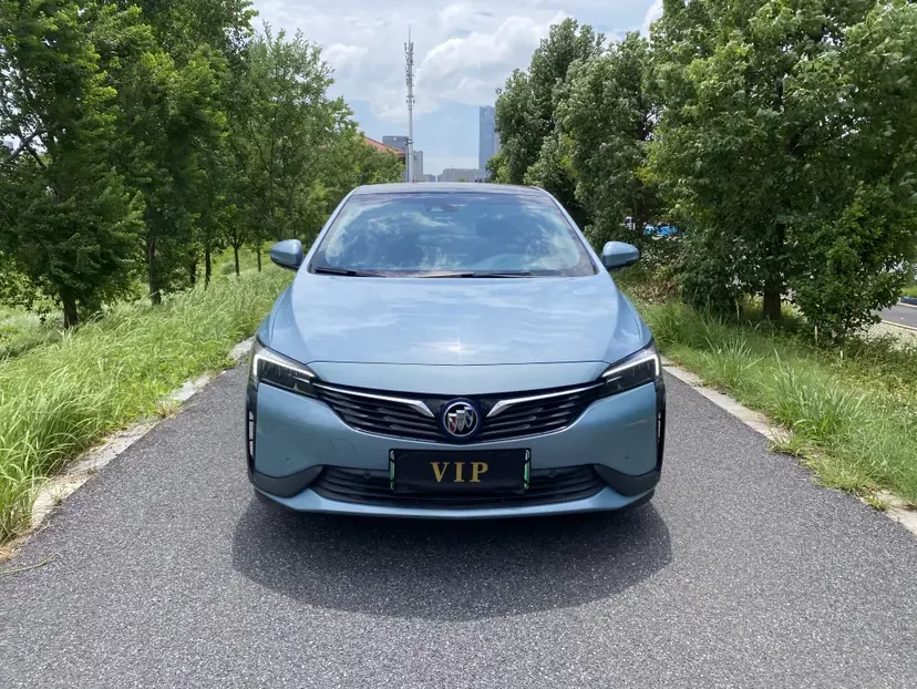 Buick Weilan 6 PHEV