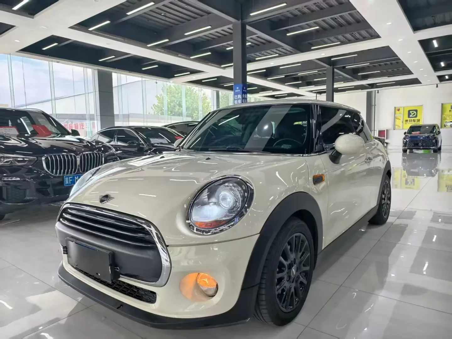 MINI