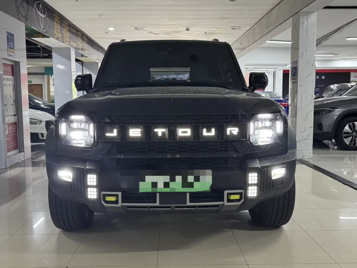 Jietu Shanhai Jetour Traveler C-DM