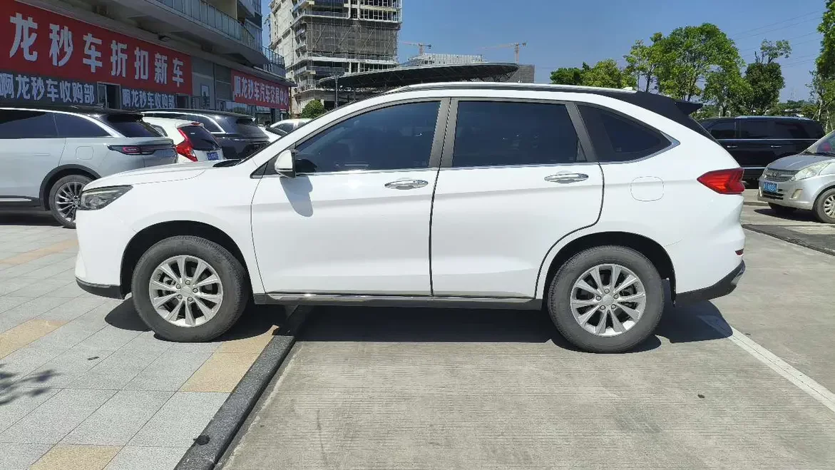 Haval M6