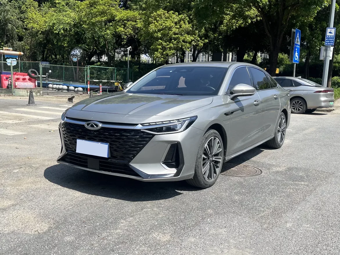 Chery Arrizo 8