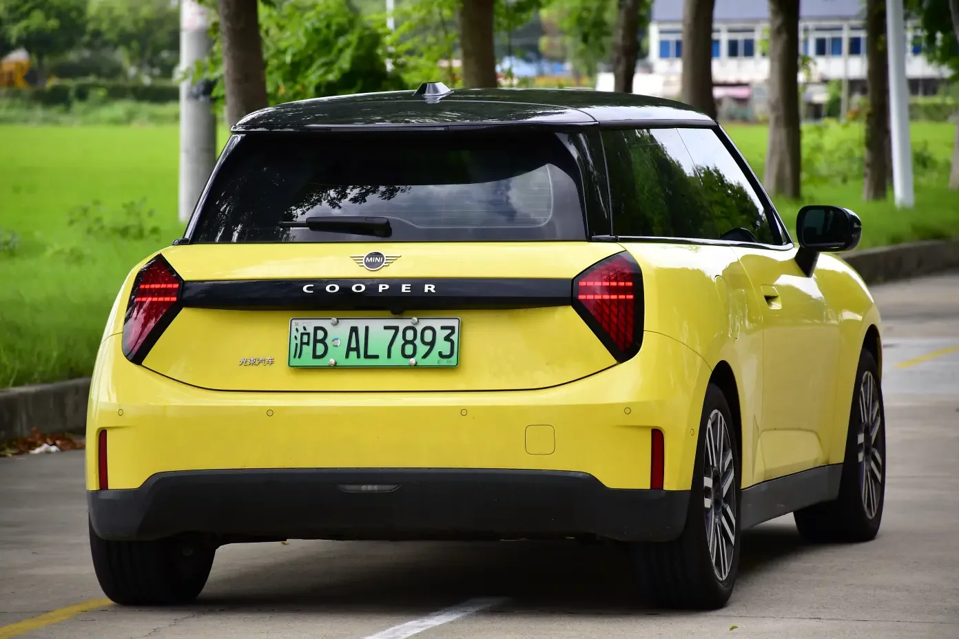 MINI ELECTRIC  COOPER