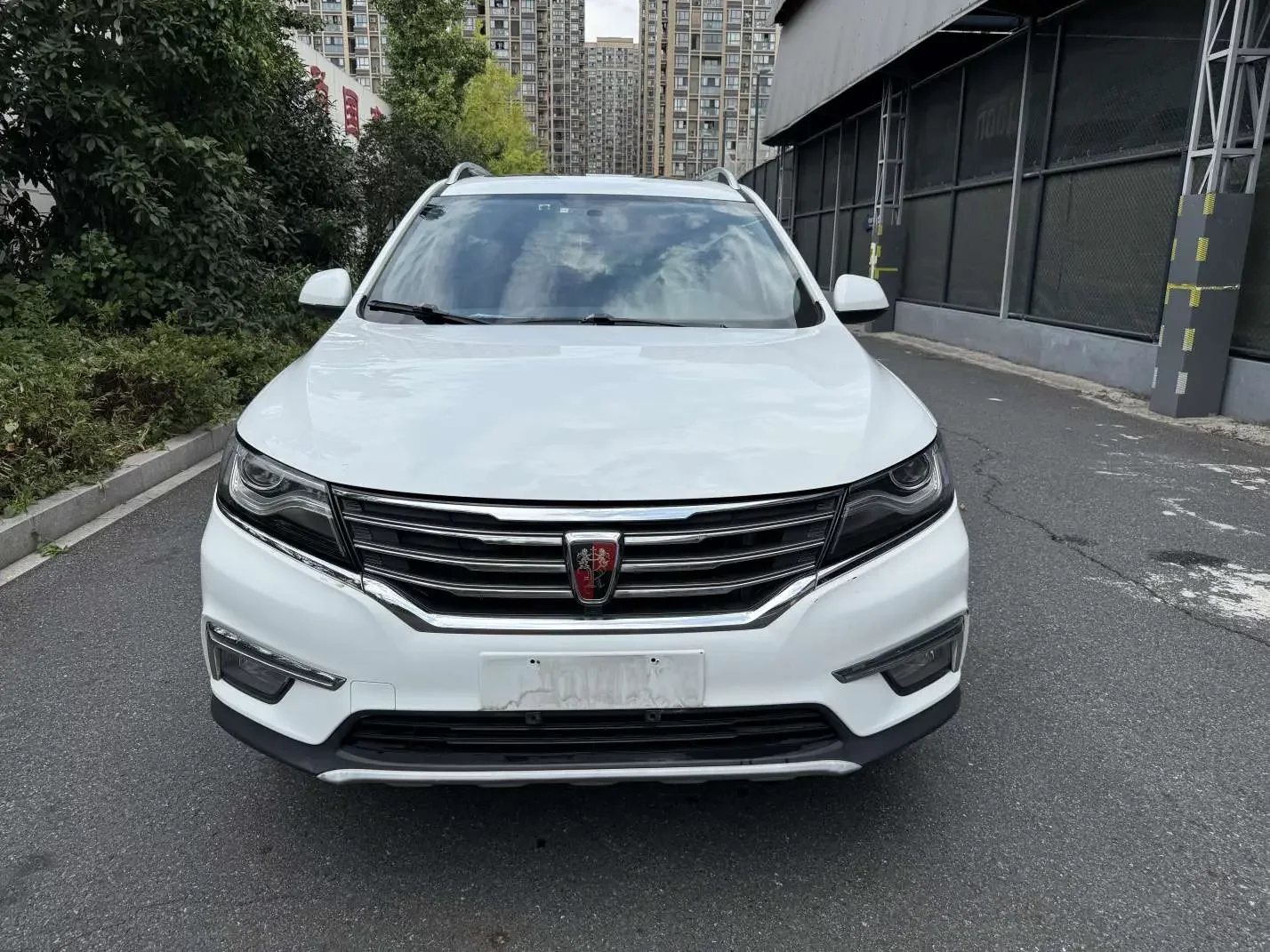 Roewe RX5