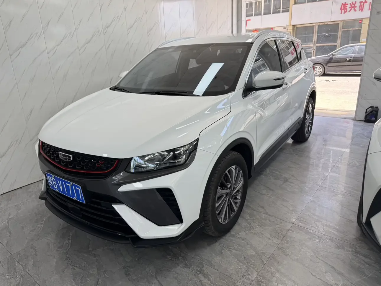 Geely Coolray SX11 (Binyue)