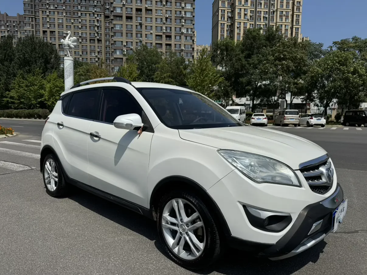 Changan CS35