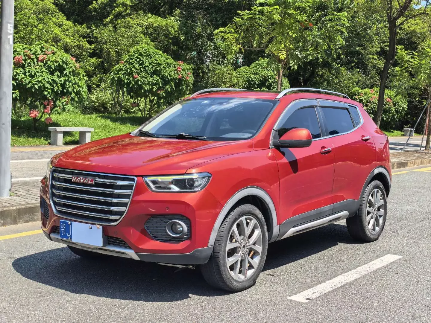 Haval H2s