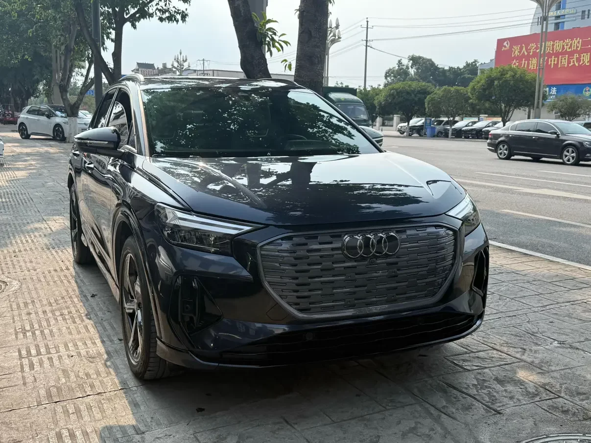 Audi Q4 e-tron