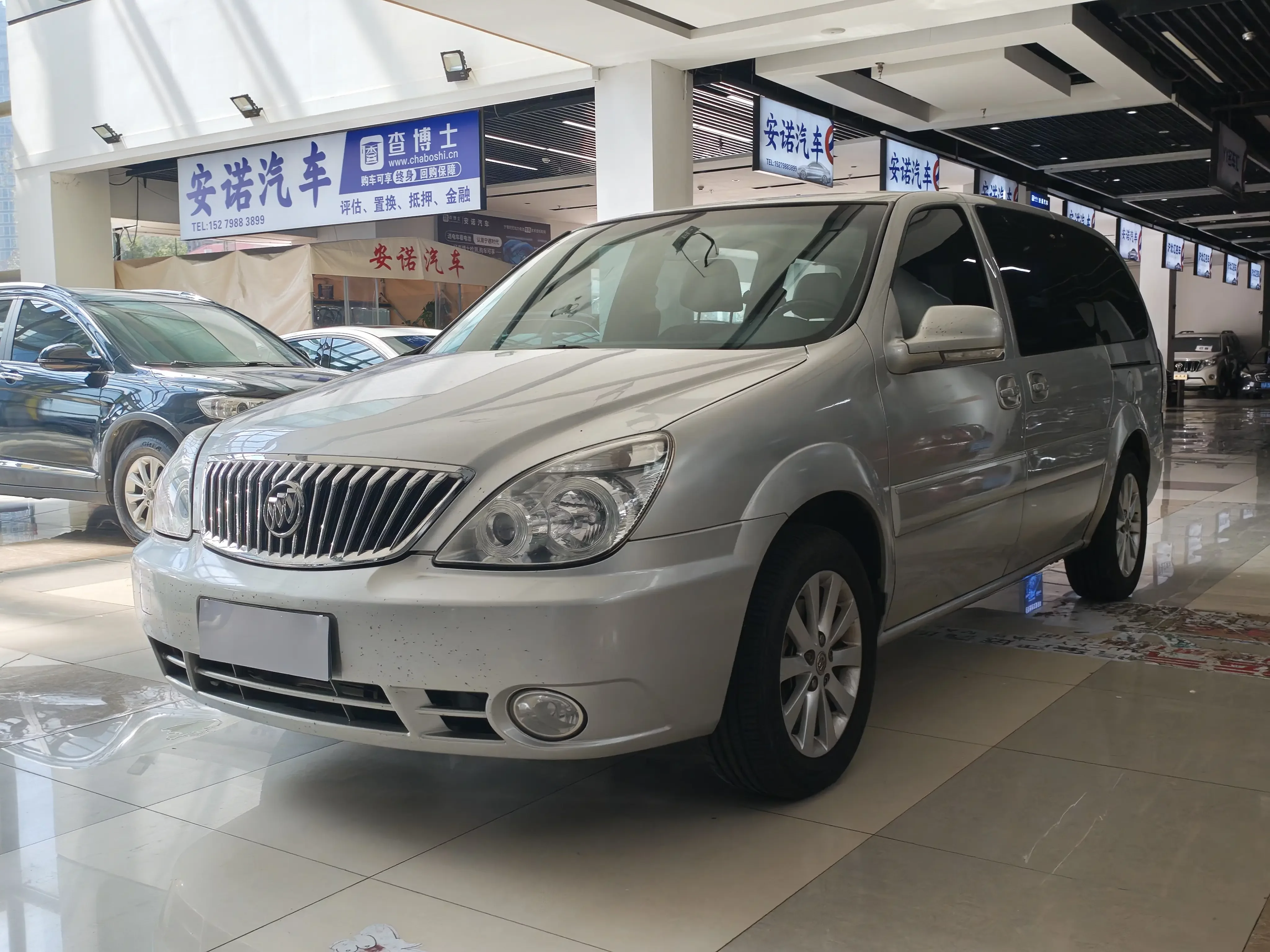 Buick GL8