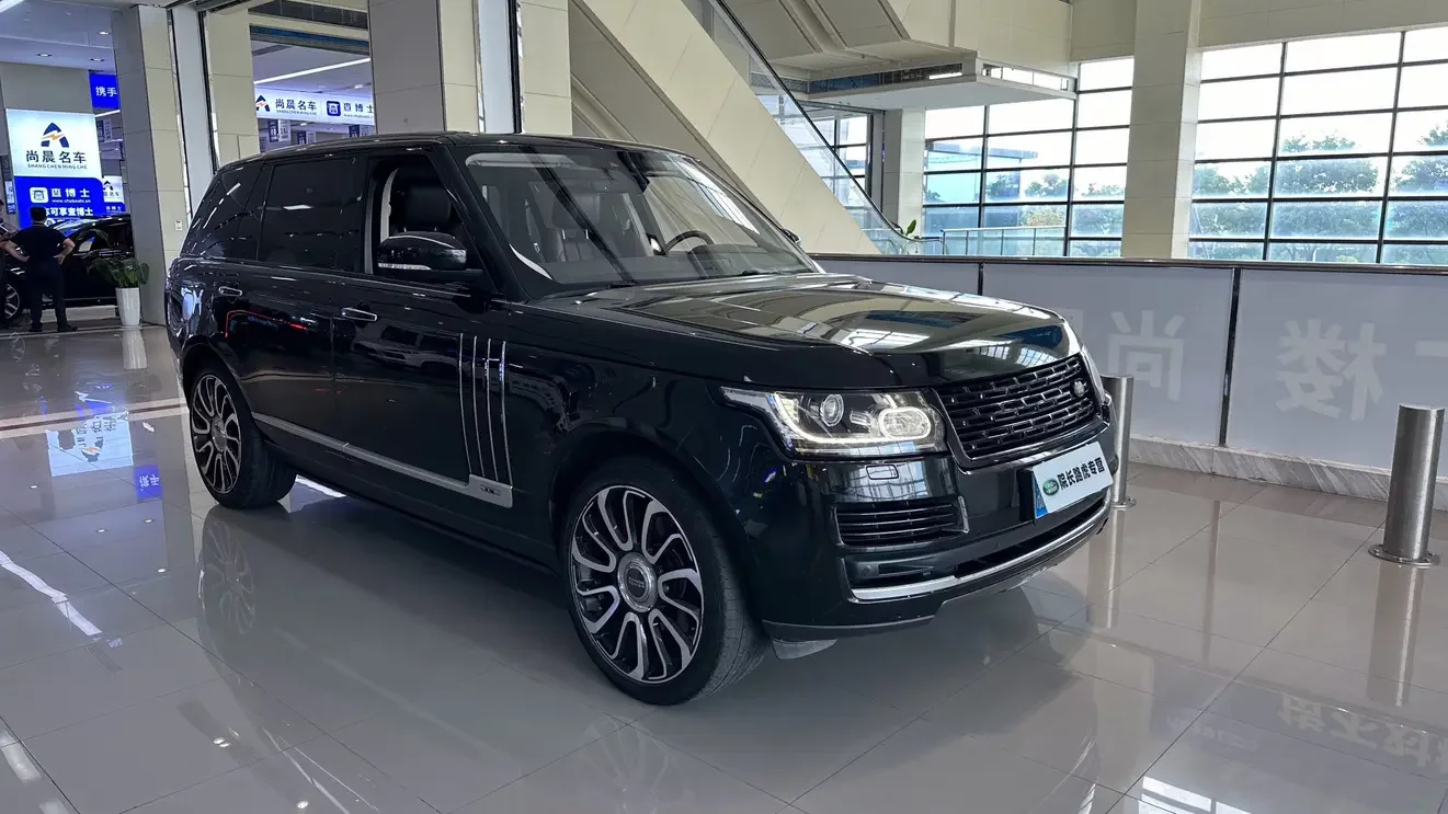Land Rover range rover