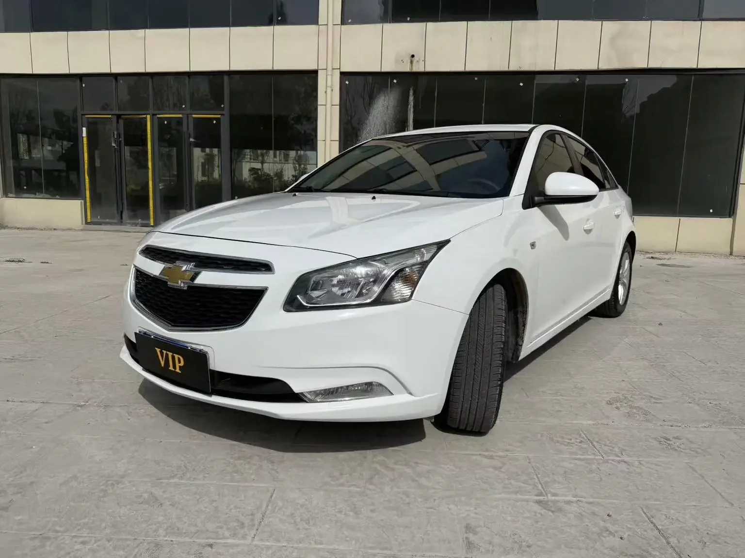 Chevrolet Monza (Cruze)