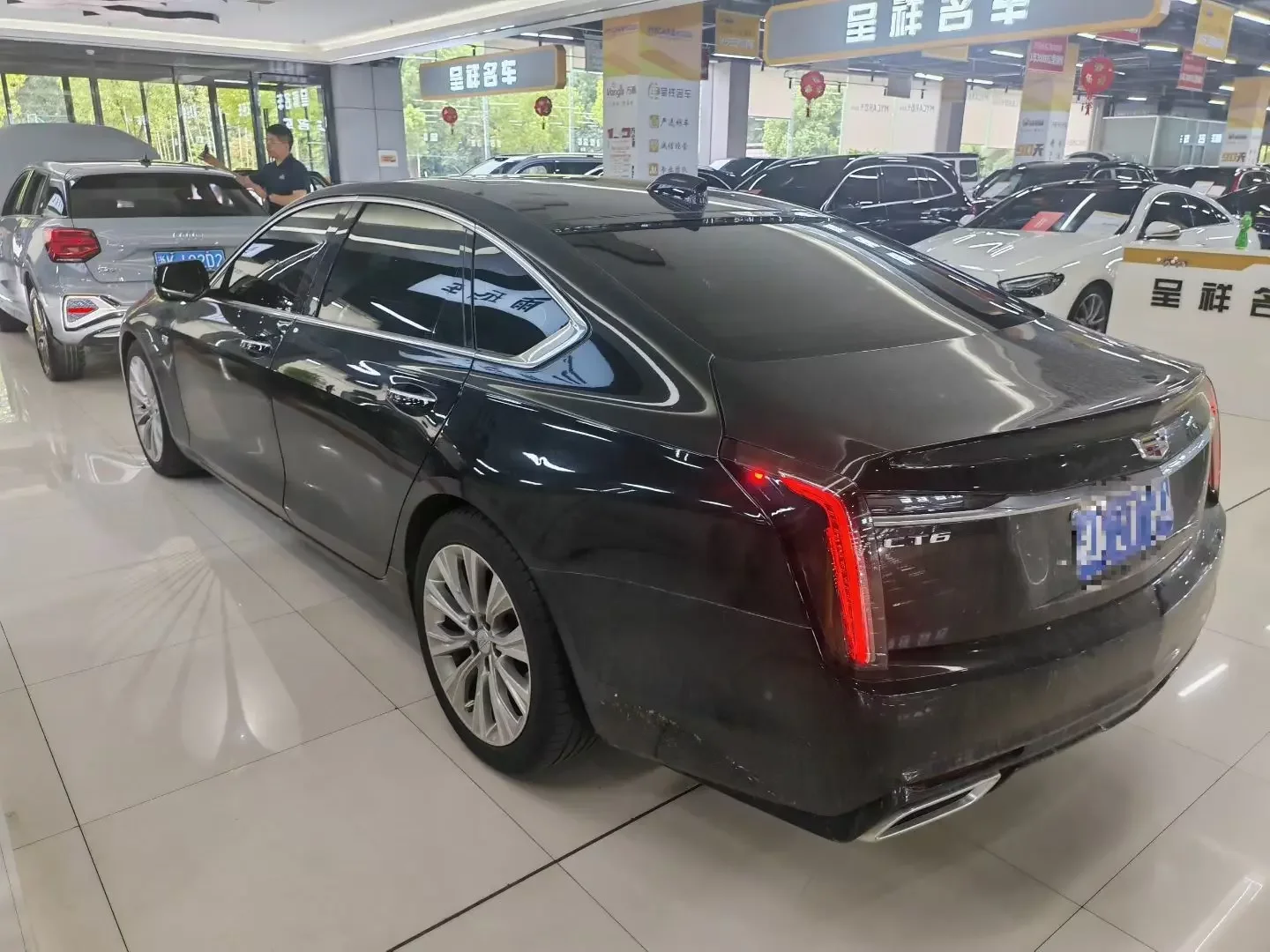 Cadillac CT6