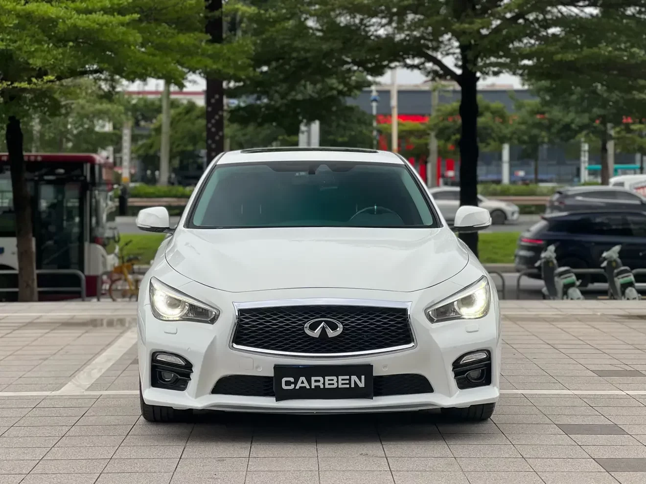 Infiniti Q50