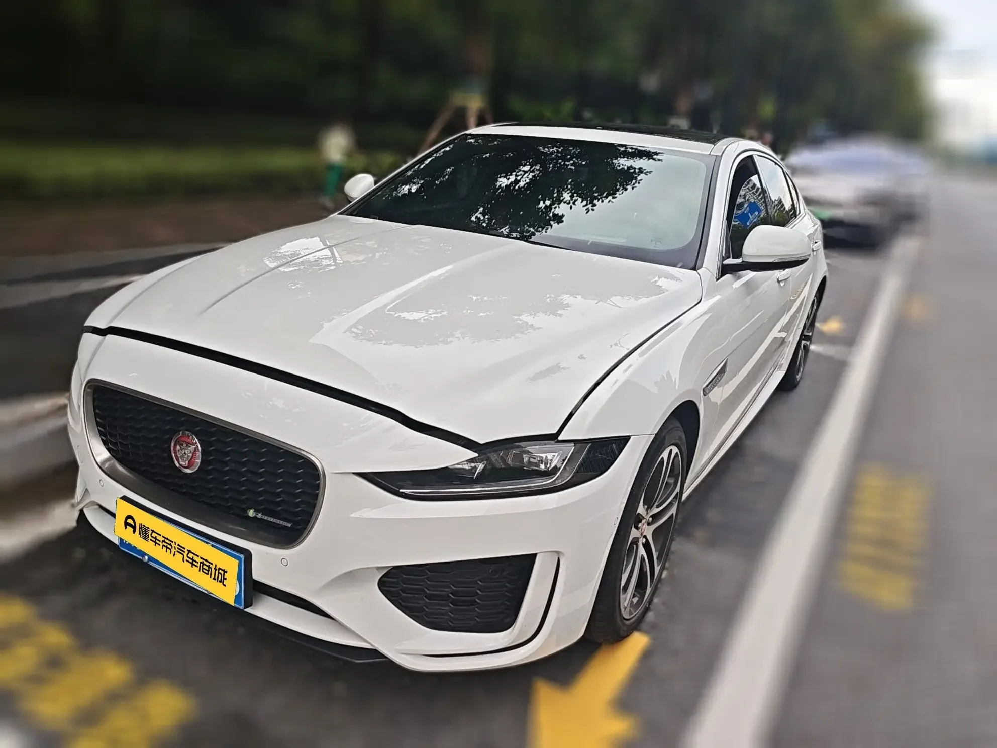 Jaguar XEL