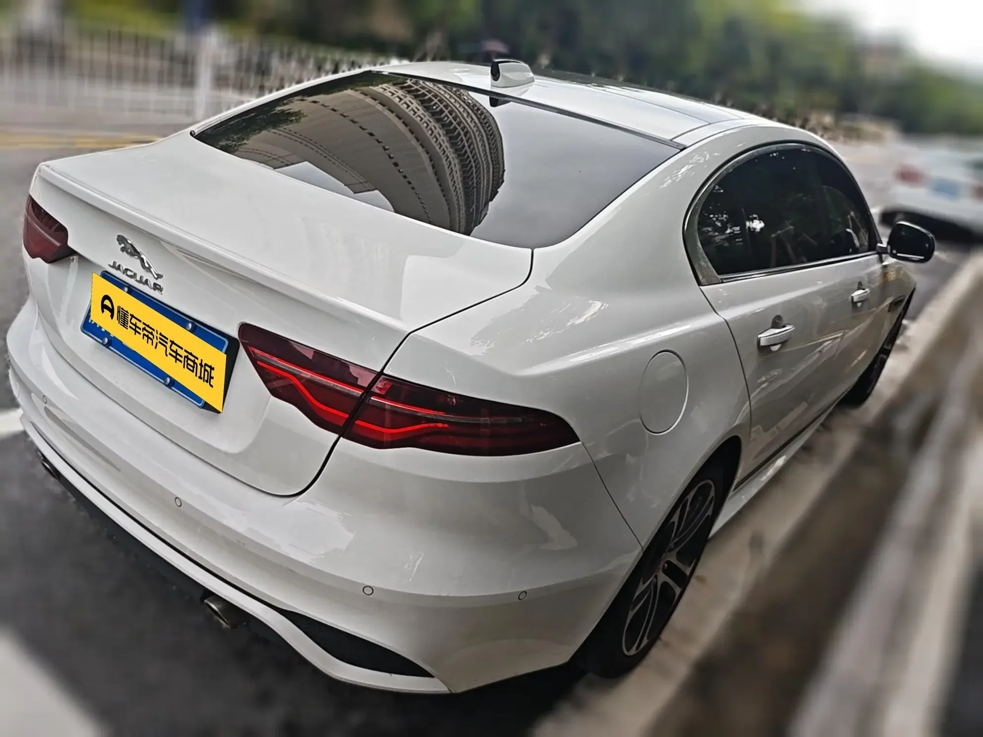 Jaguar XEL