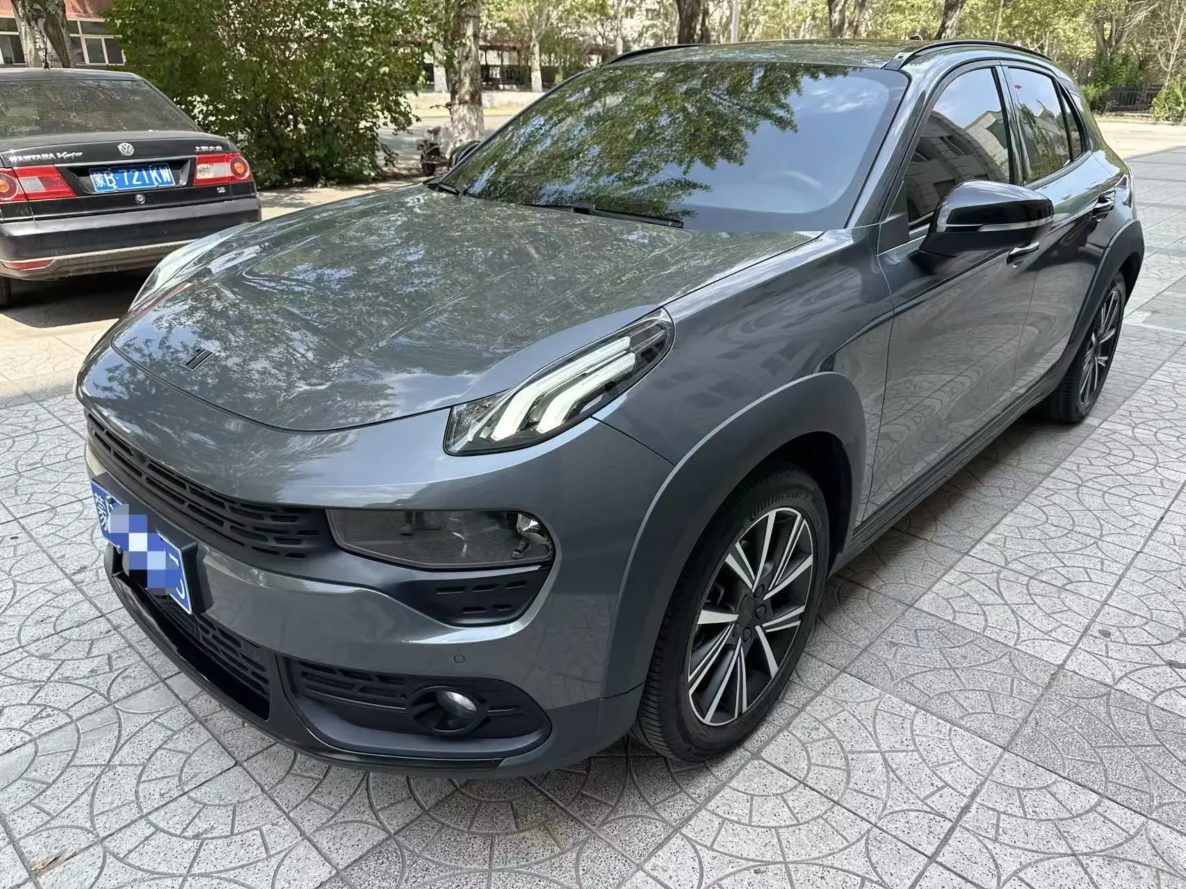 Lynk & Co 02