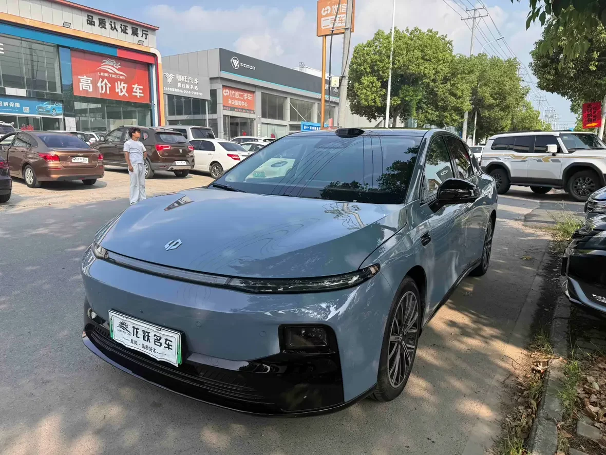 Leapmotor Leap running B01