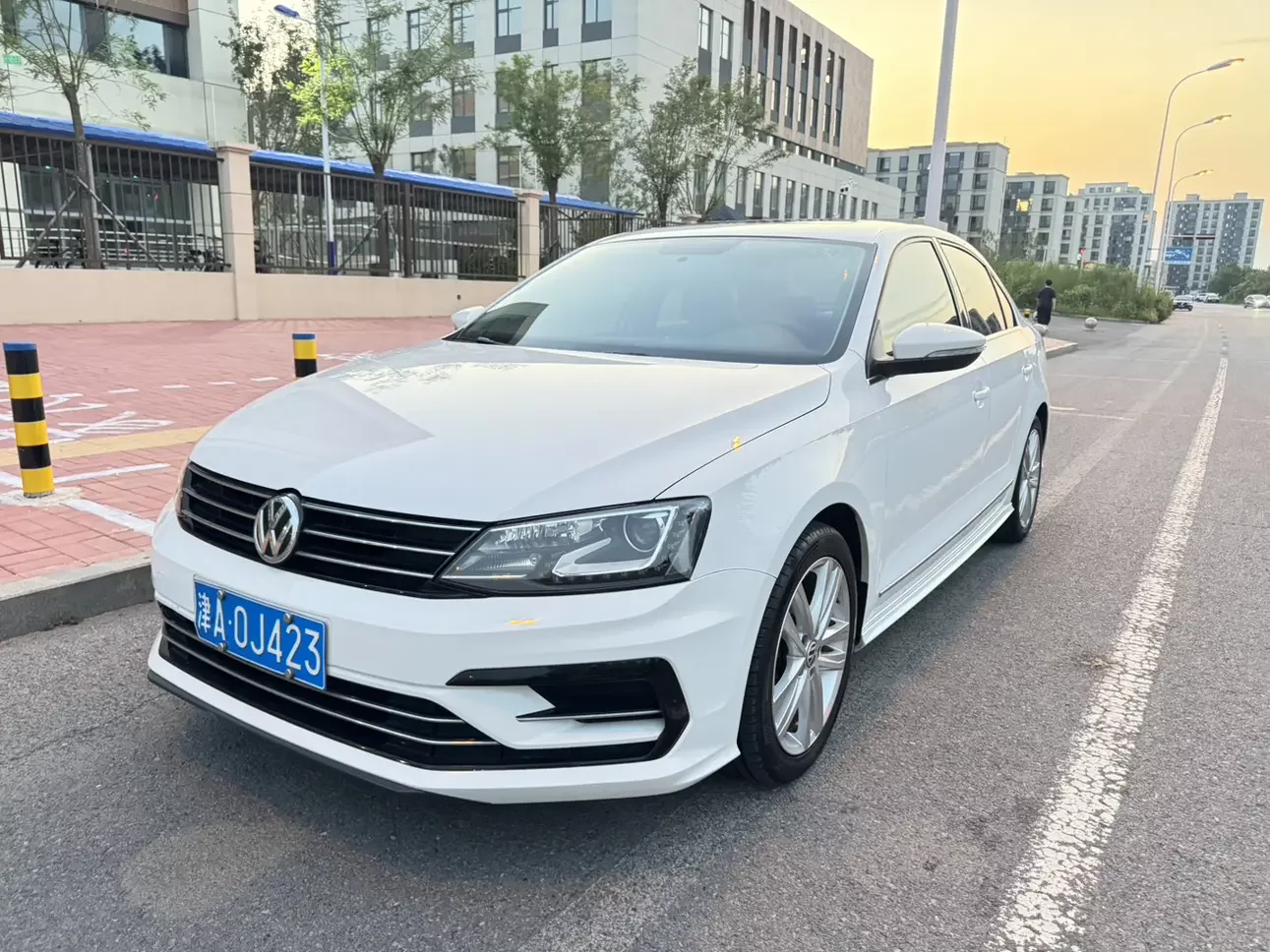 Volkswagen Sagitar
