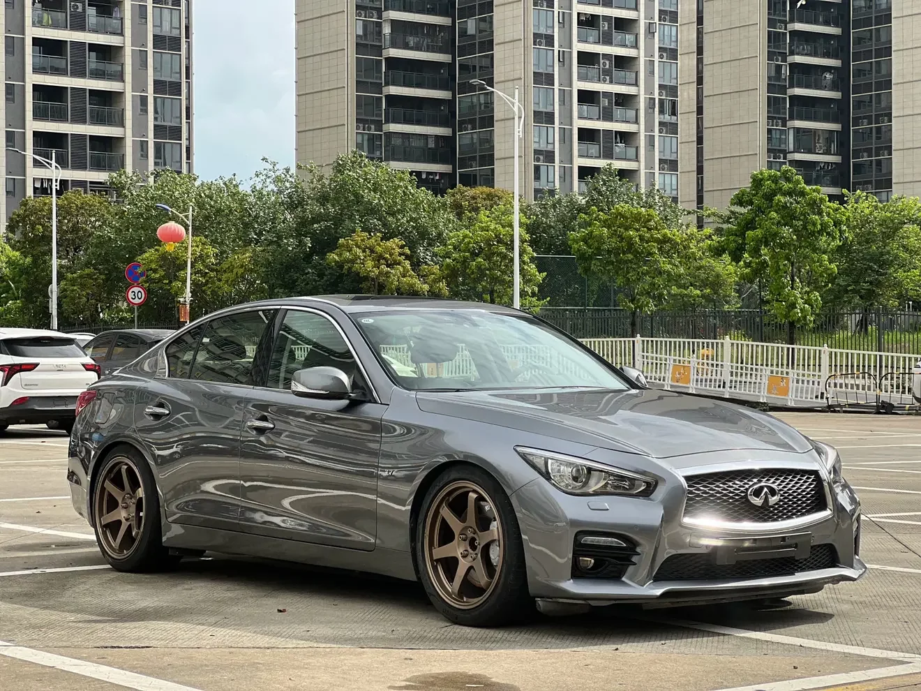 Infiniti Q50