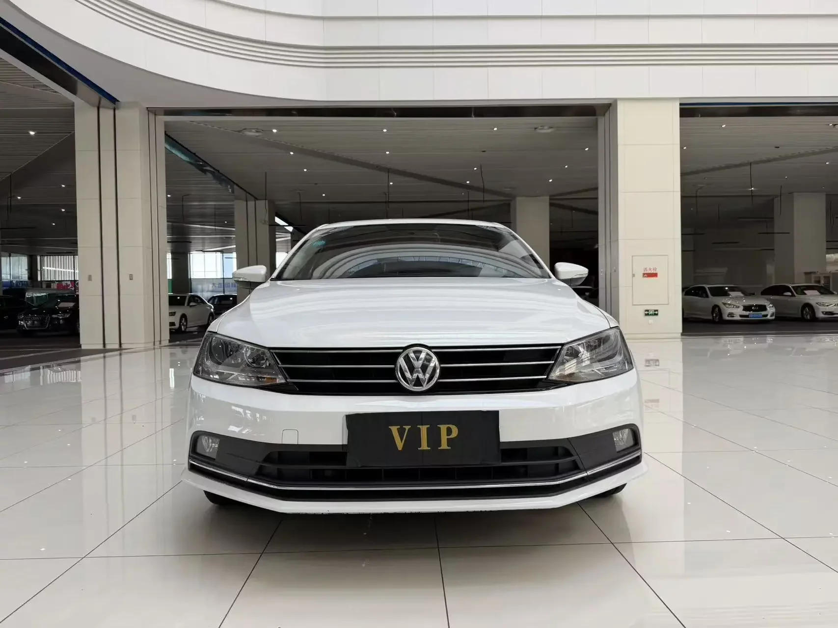 Volkswagen Sagitar