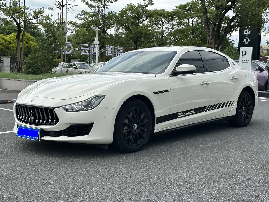 Maserati Ghibli