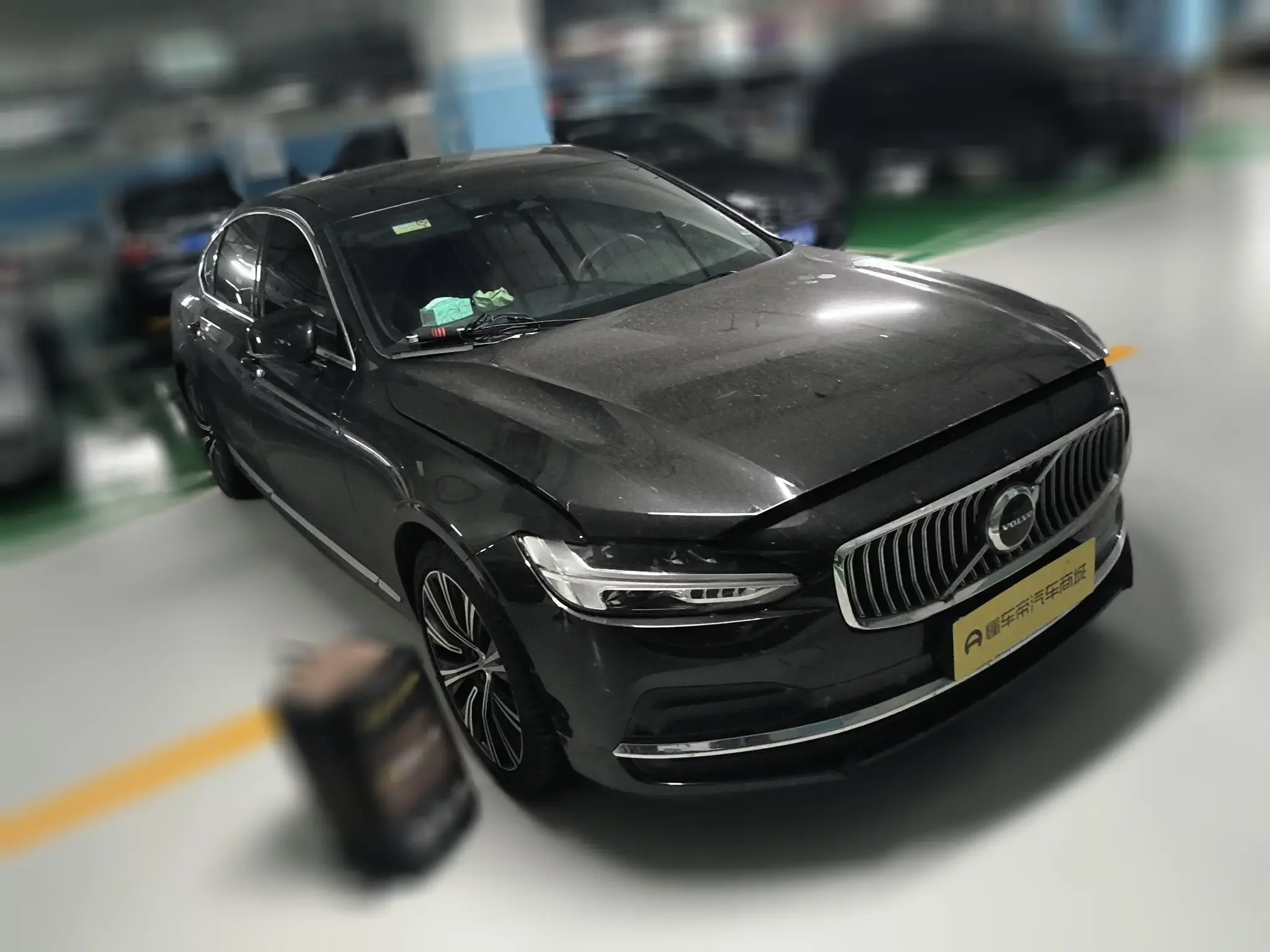 Volvo S90