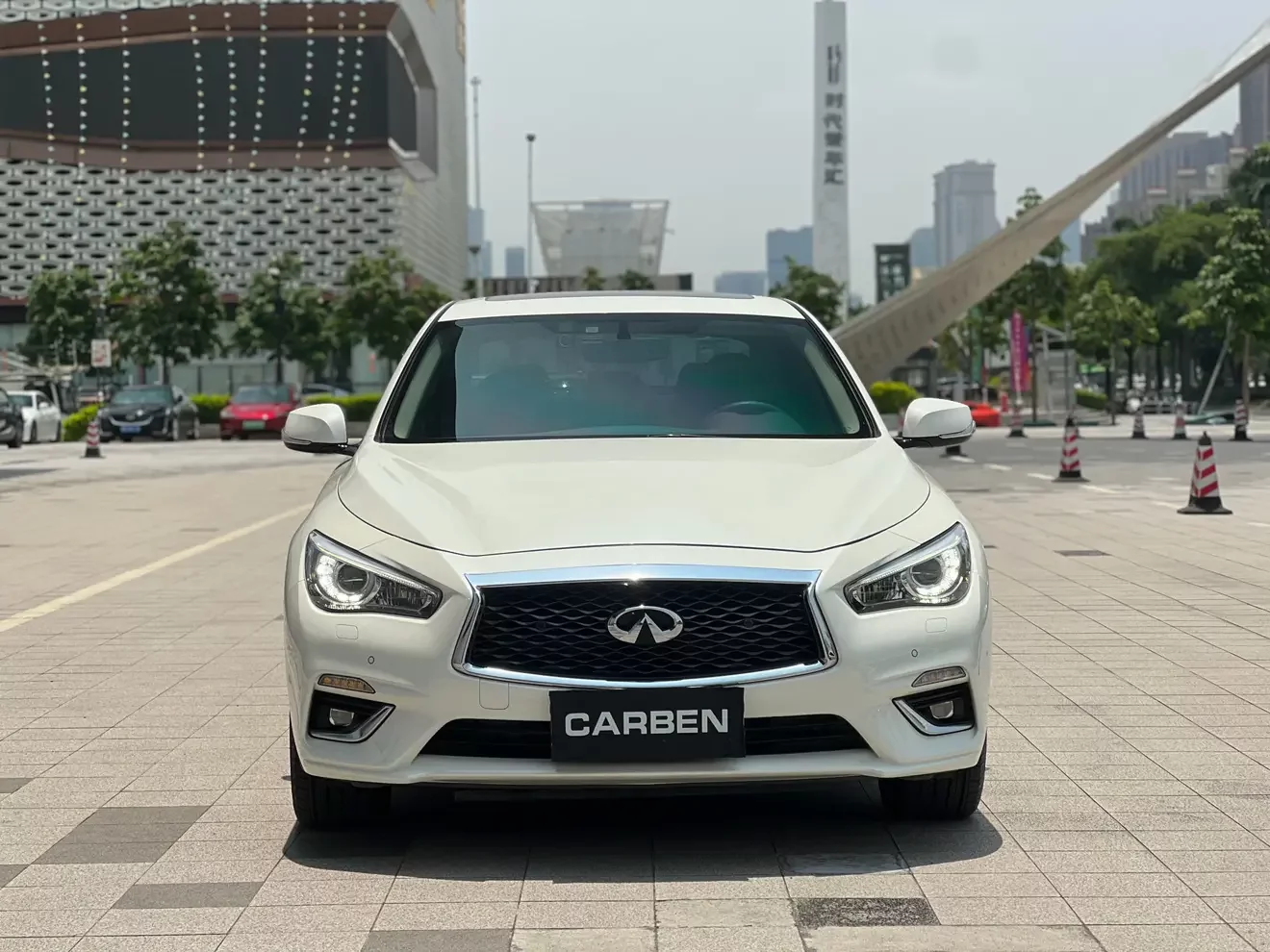 Infiniti Q50L
