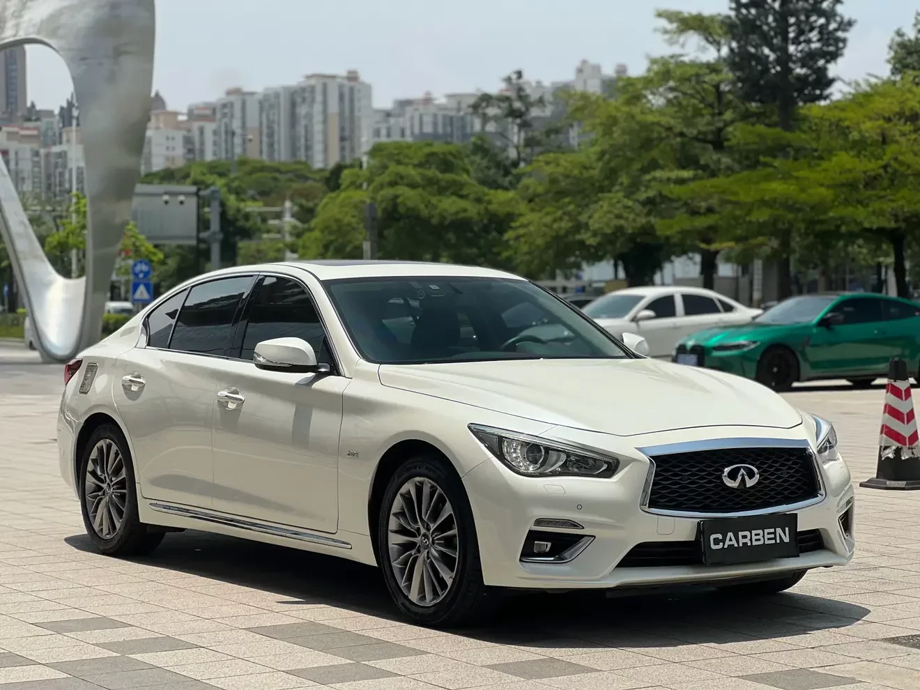 Infiniti Q50L