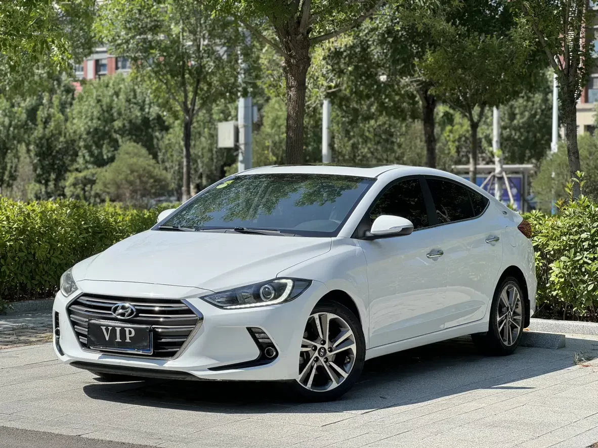 Hyundai lead