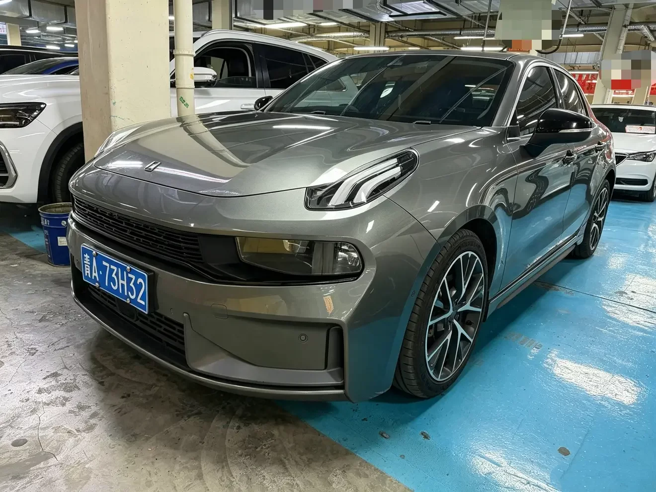 Lynk & Co 03