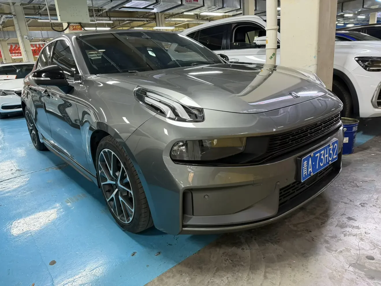 Lynk & Co 03