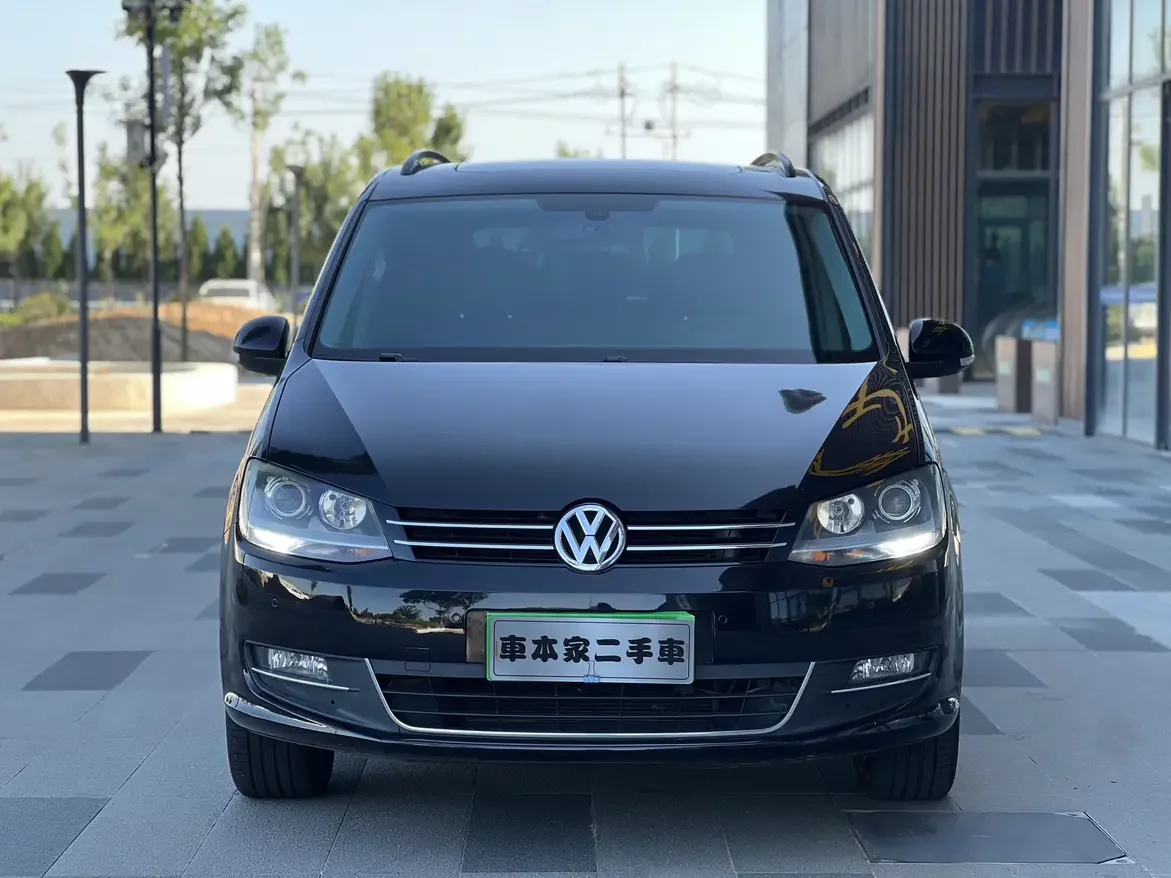 Volkswagen Sharon