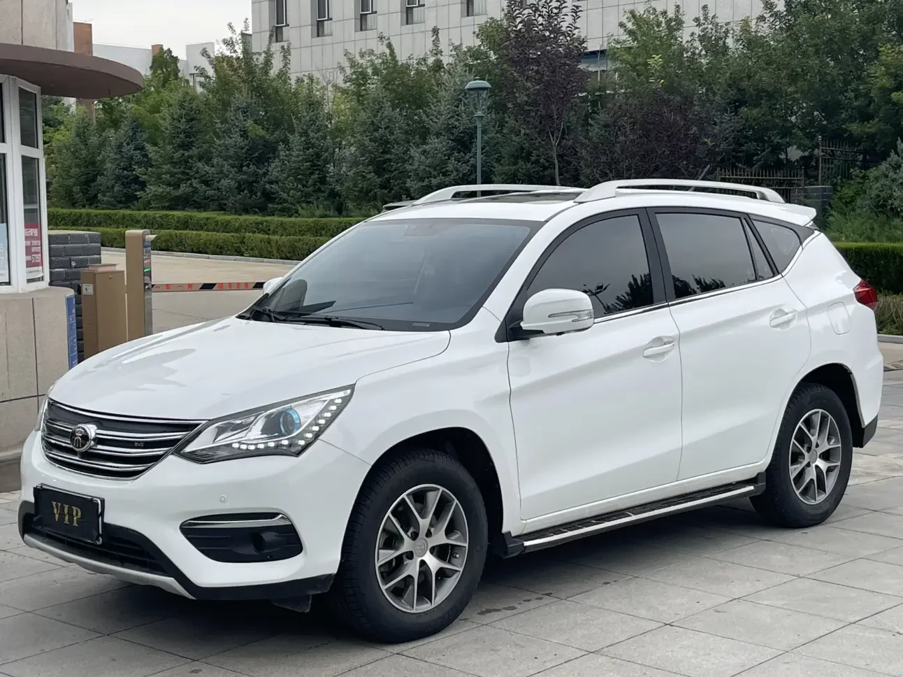 BYD Song