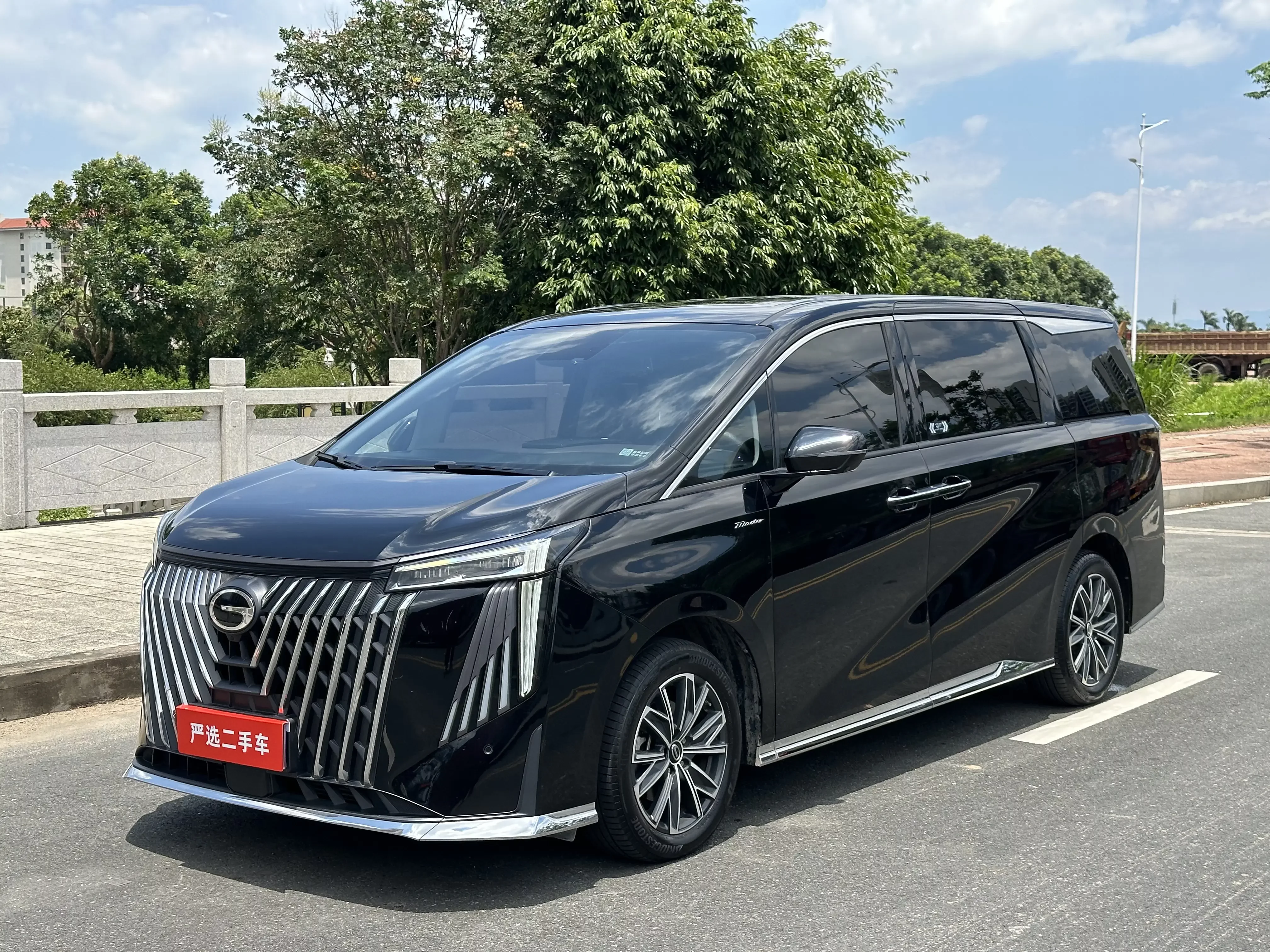 GAC Trumpchi M8