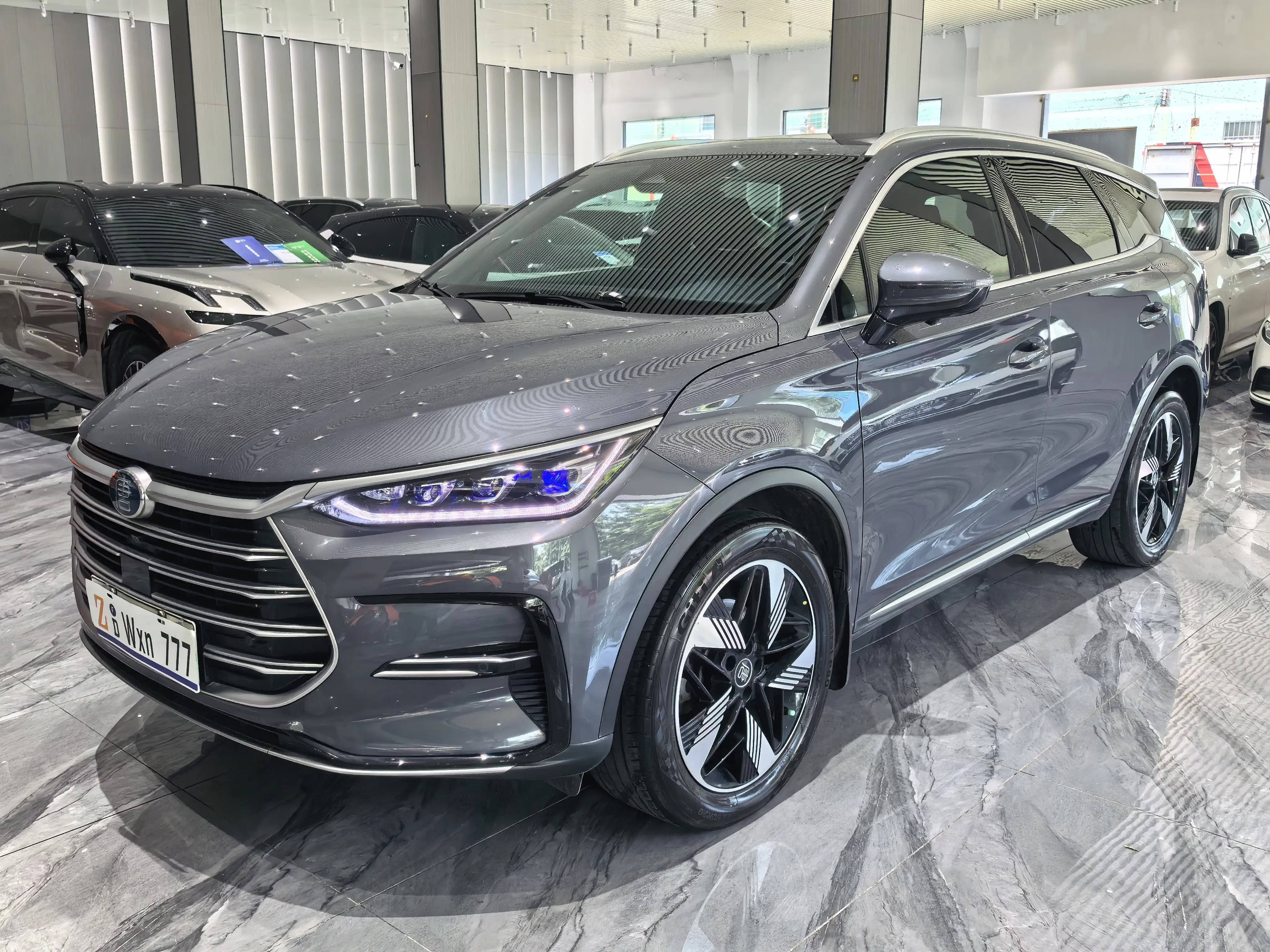 BYD Tang DM