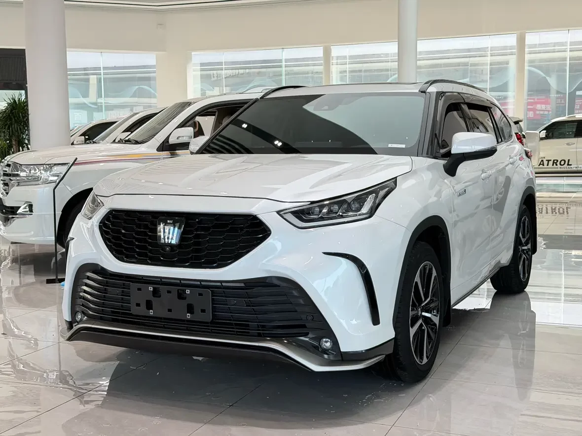 Toyota Crown Kluger