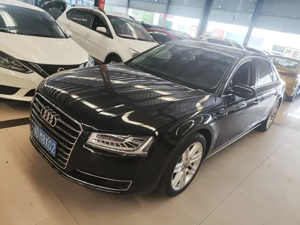 Audi A8