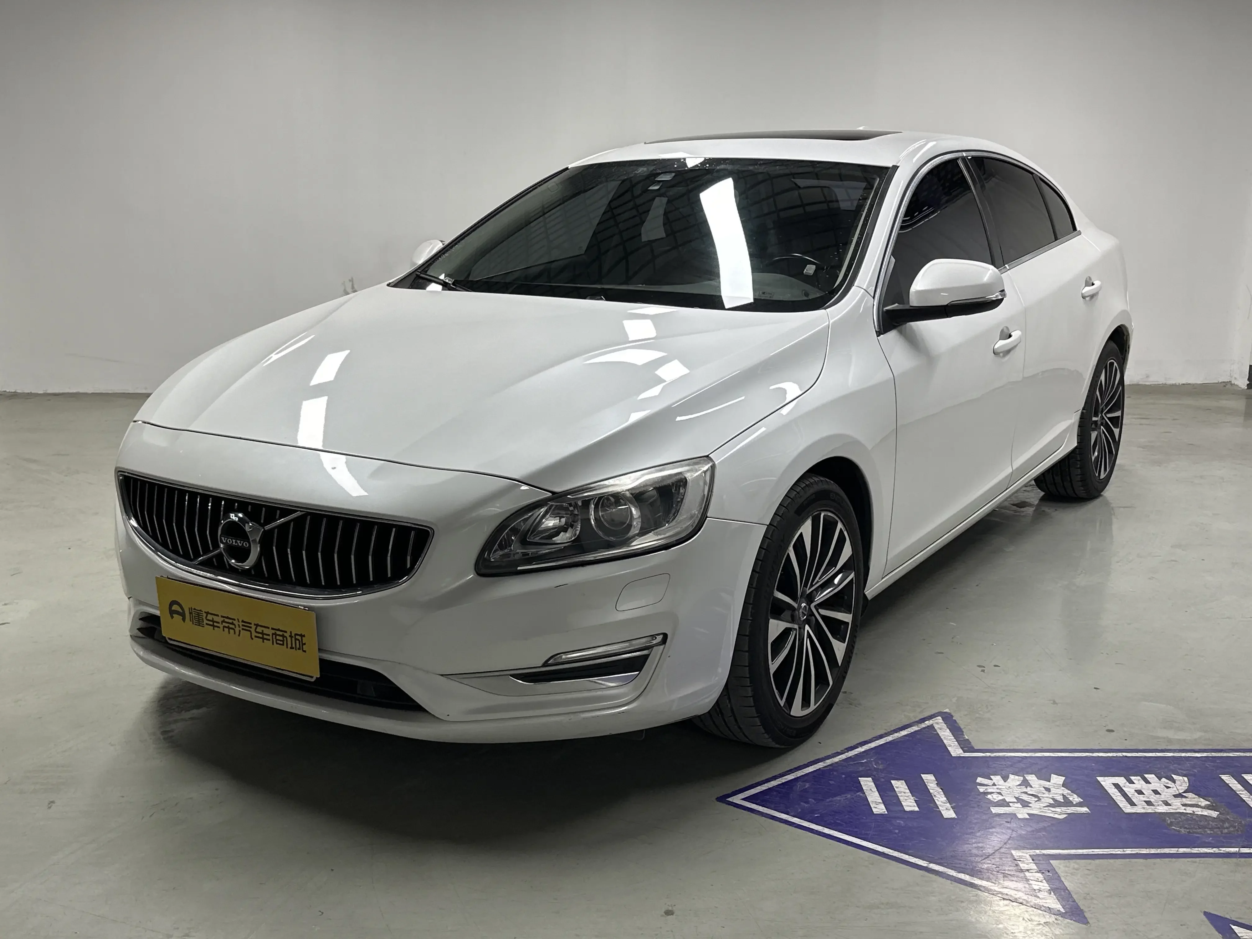 Volvo S60
