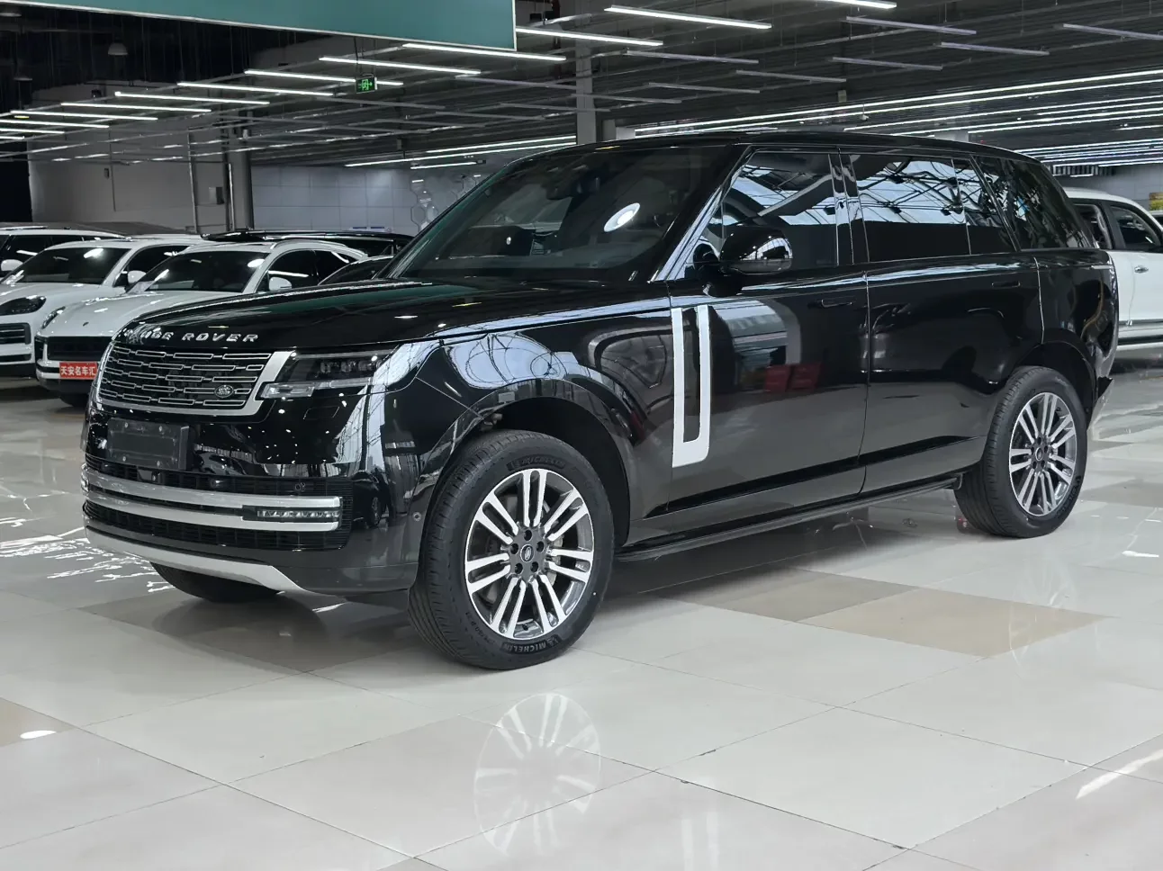 Land Rover range rover