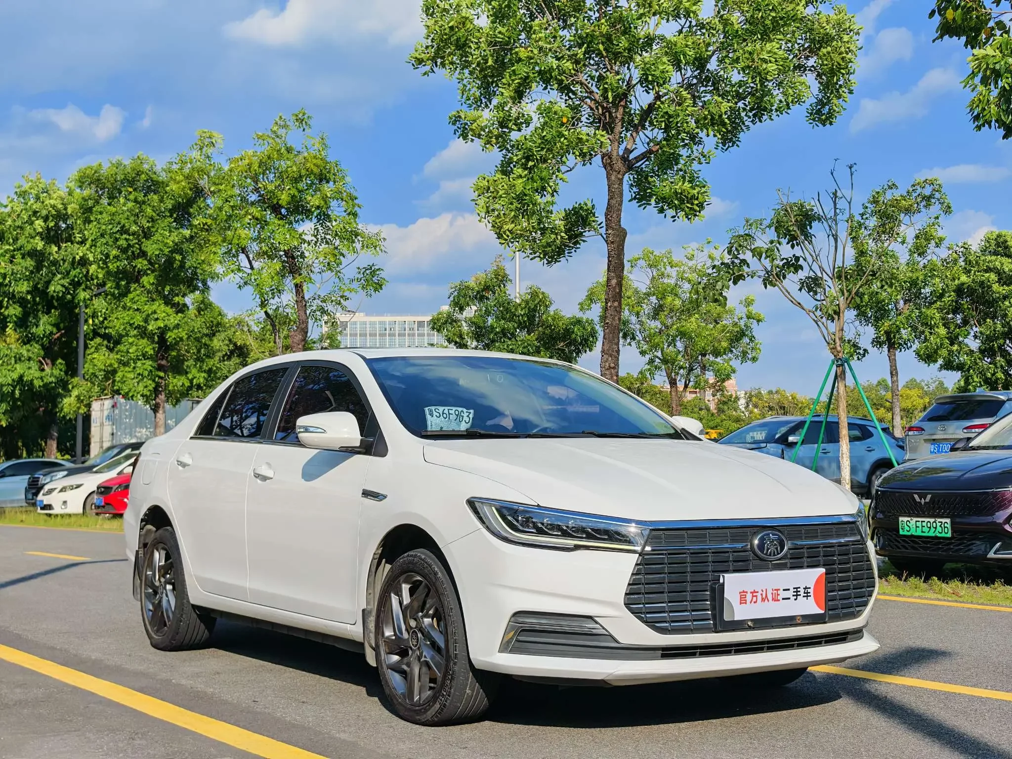 BYD QinEV