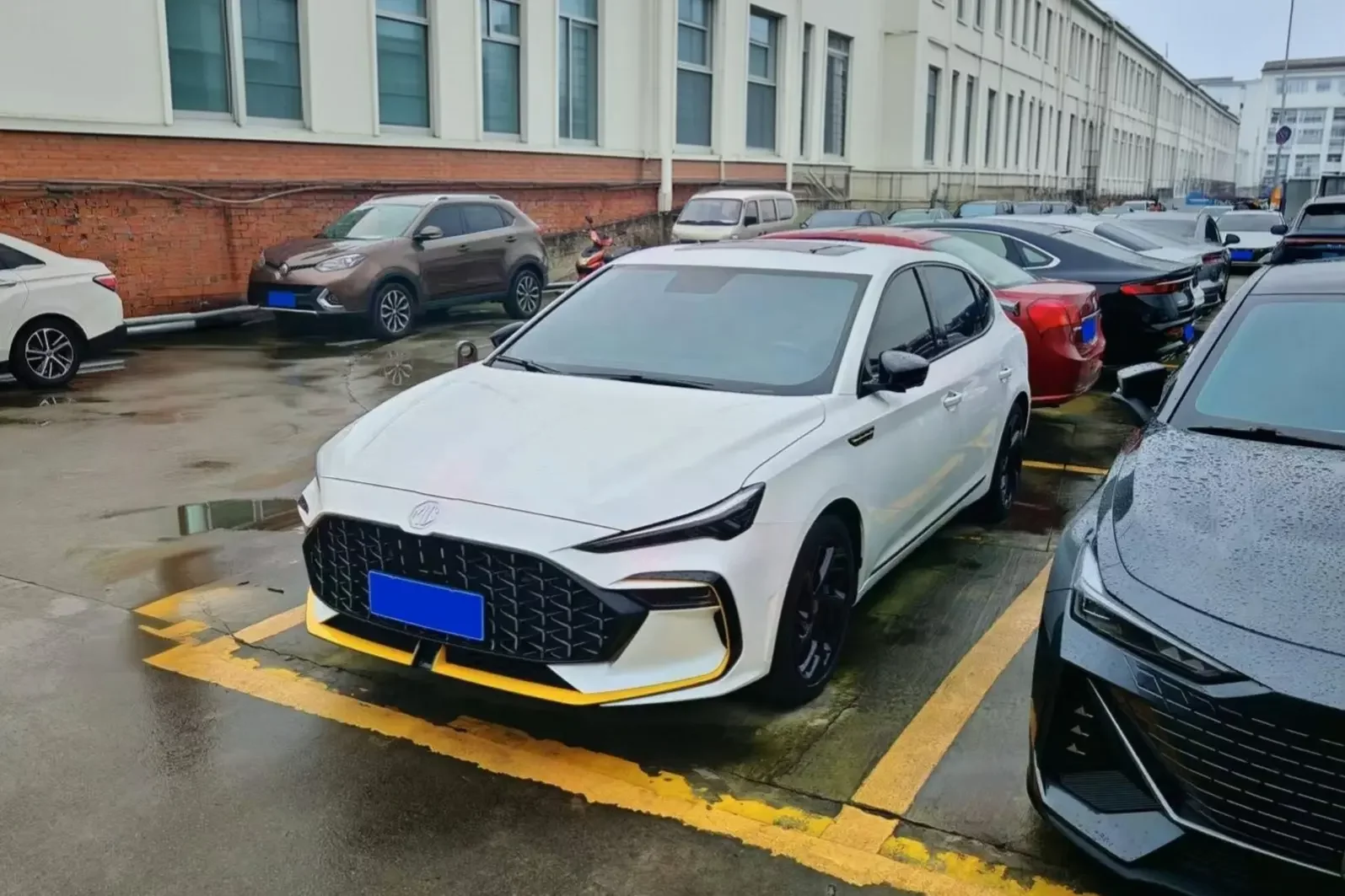 MG 6