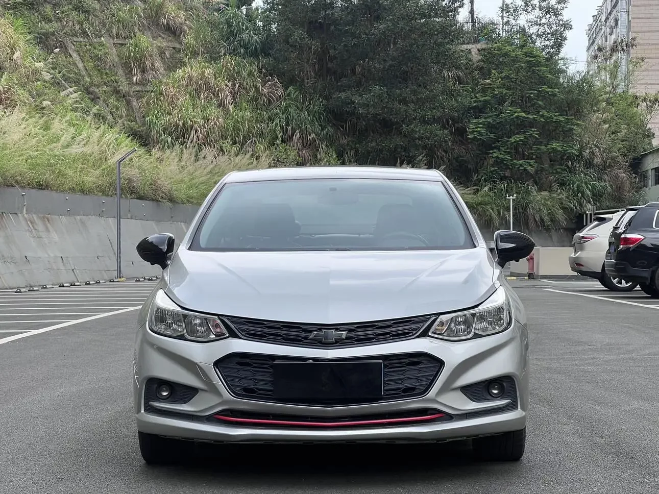Chevrolet Monza (Cruze)