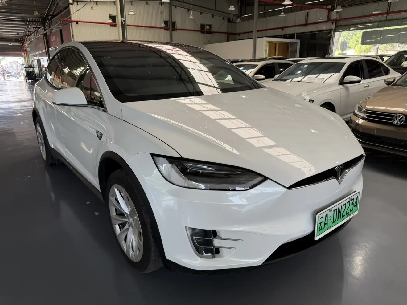 Tesla Model X