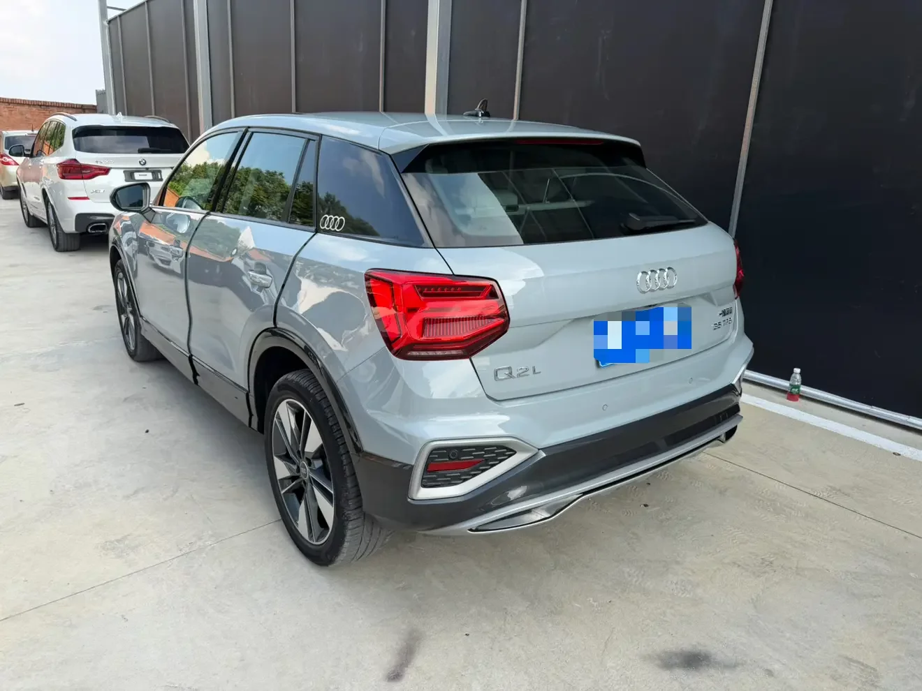 Audi Q2L
