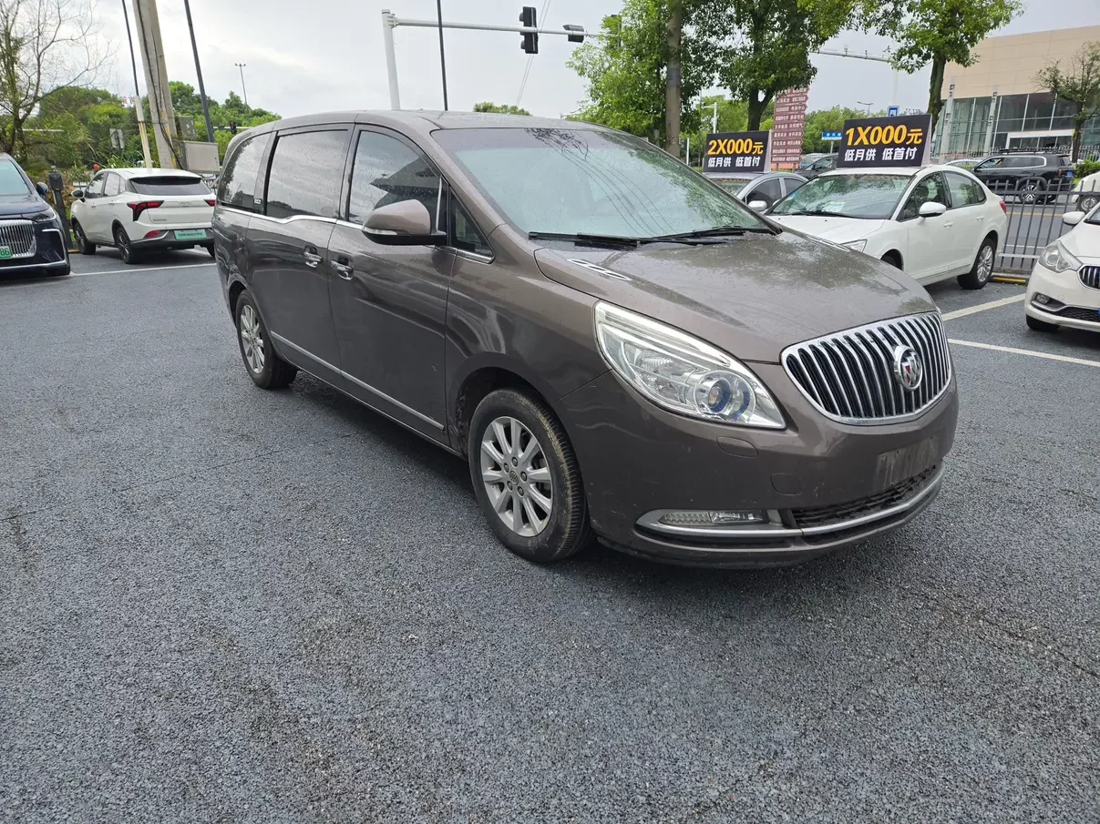Buick GL8