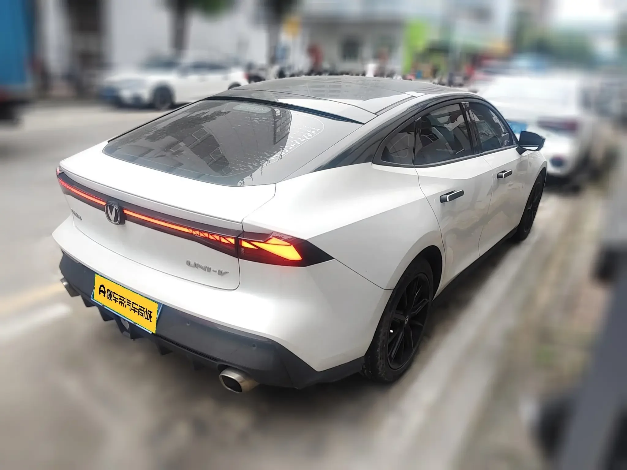 Changan UNI-V